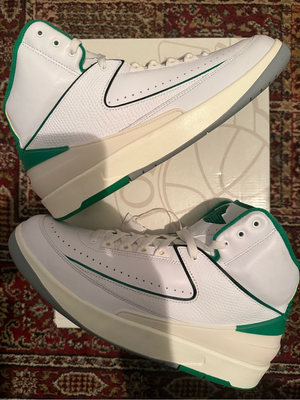 Jordan 2 Retro Lucky Green - White and Green High-Top Sneakers